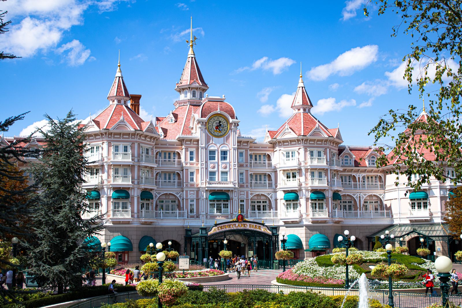 Disney Newport Bay Club