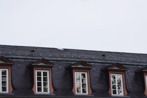 Darmowe zdjęcie z galerii z architektura, budynek, dach
