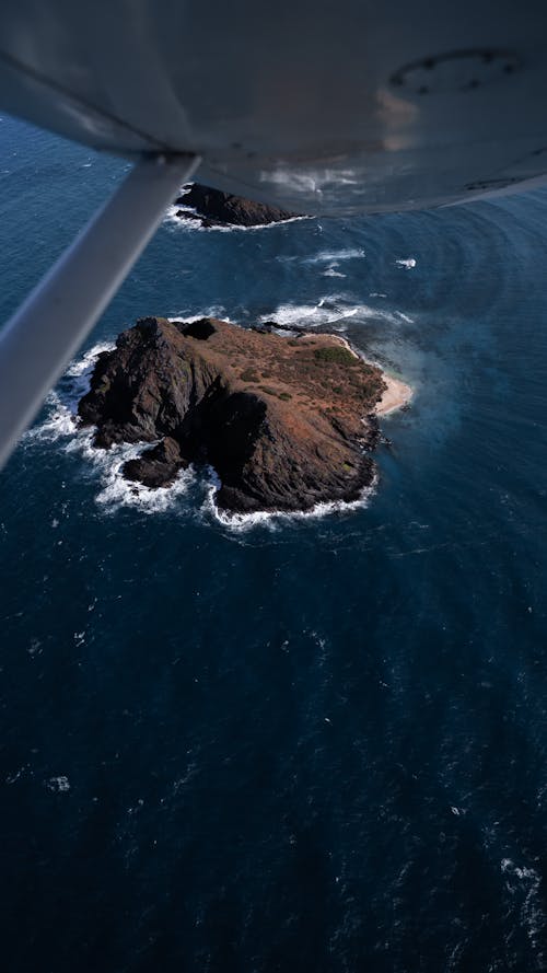 ada, barışçıl, çevre içeren Ücretsiz stok fotoğraf