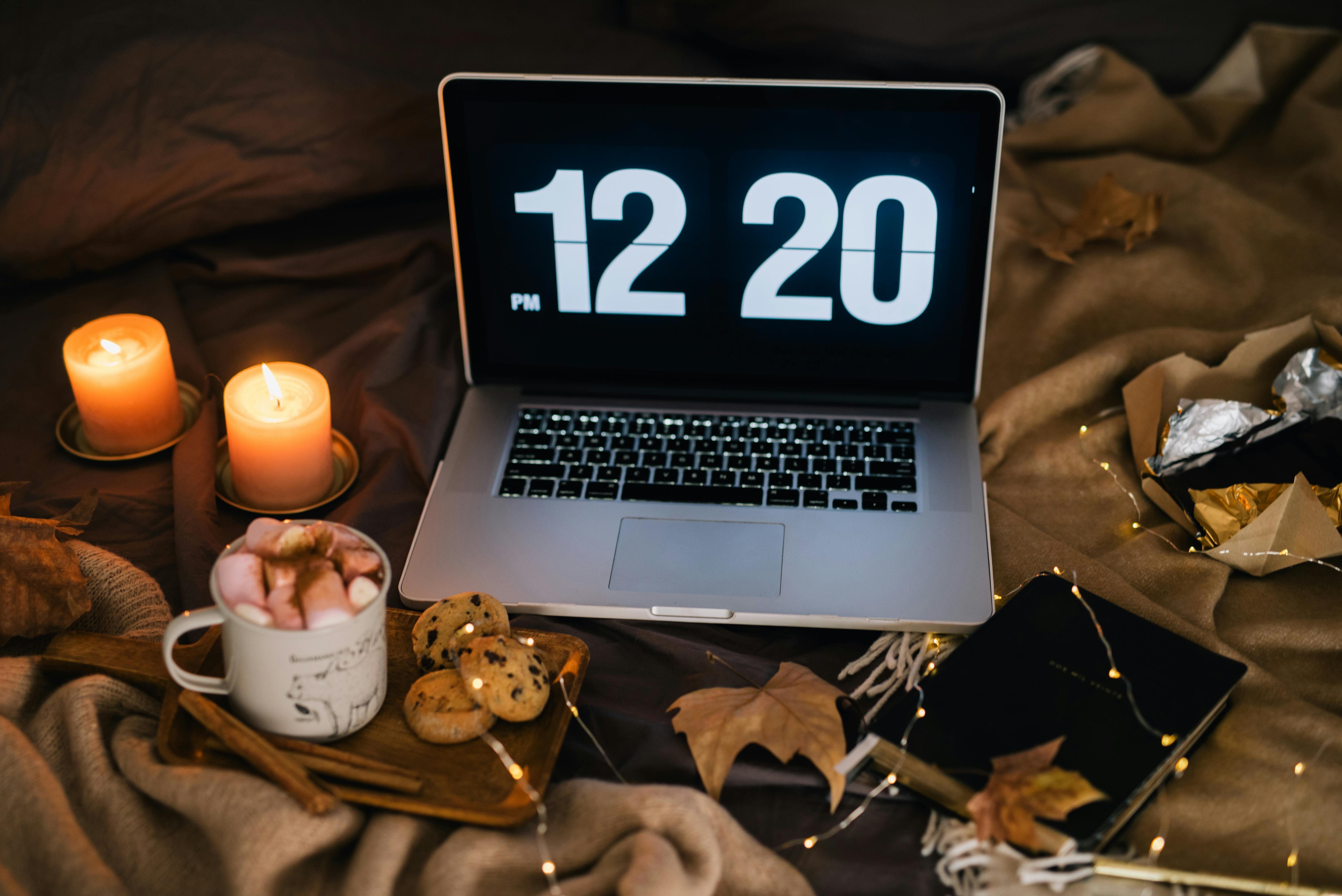 lifestyle hours self‑optimization — Photo by Leeloo The First on Pexels