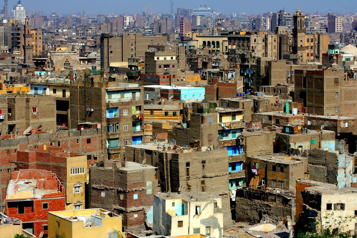 Middle East Air Travel Chaos: Stranded Travelers Face Mounting Costs and Uncertainty