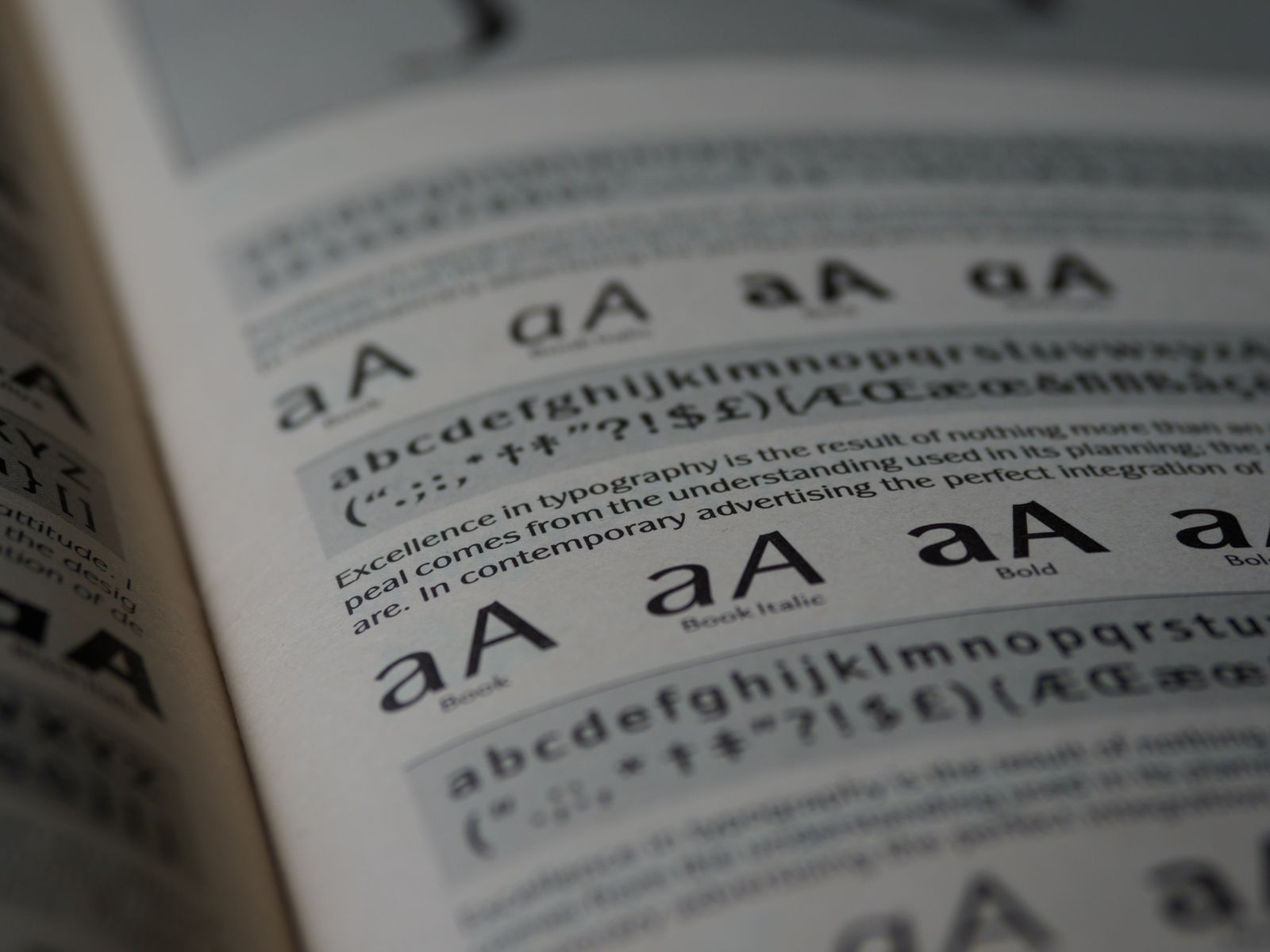 Displaay Releases Cassette: A 42-Style Grotesk by Martin Vácha