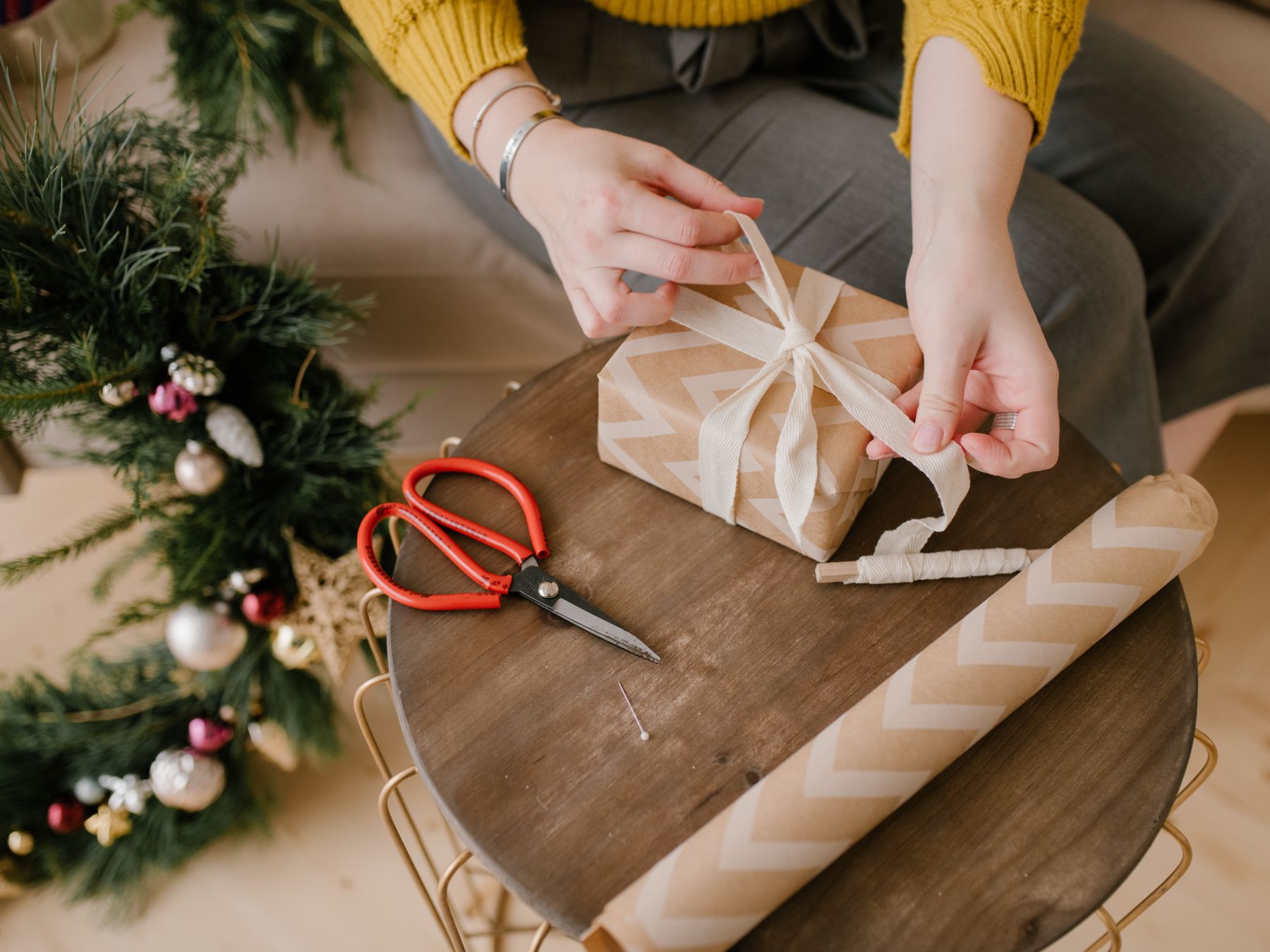 Blisworth — professional packers wrapping and boxing belongings