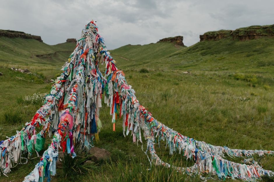 Mount Wutai — Prayer Flags Valley (彩虹瀑布附近)