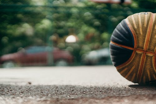 Foto profissional grátis de área, baile, basquete