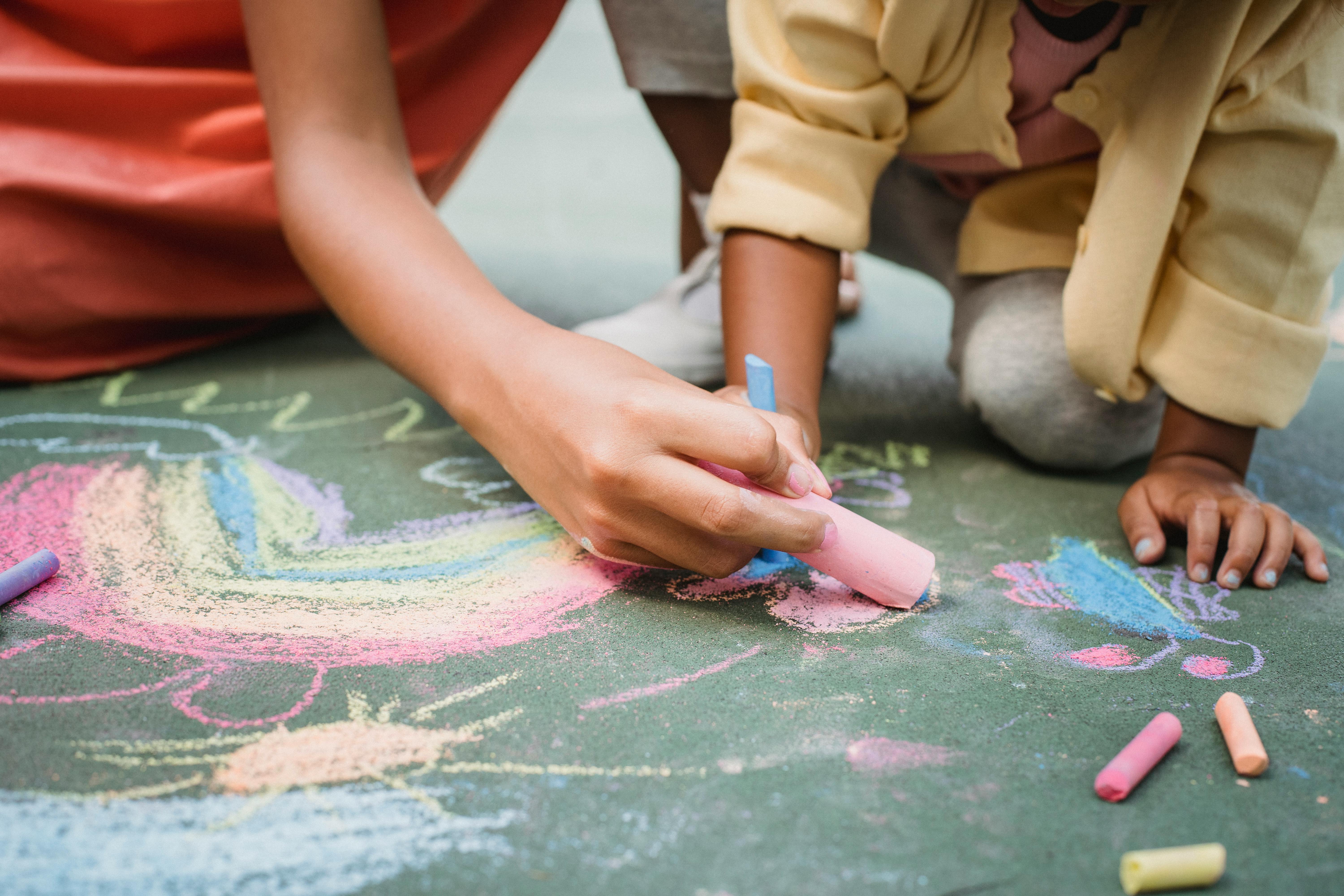 Pile Of Sidewalk Chalk Stock Photo - Download Image Now - Chalk