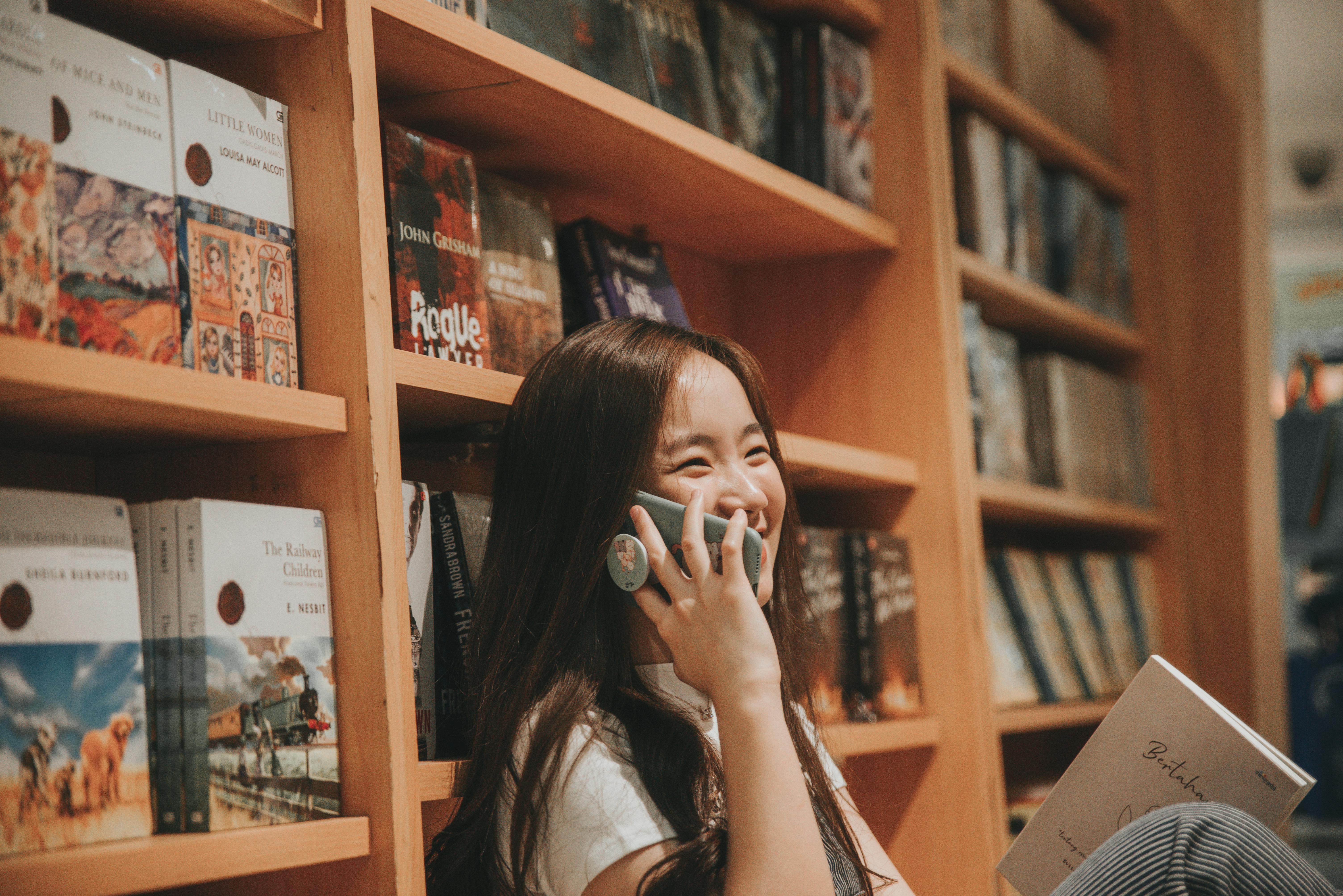 Kostenlos Kostenloses Stock Foto zu anruf, asiatische frau, aufrichtig Stock-Foto