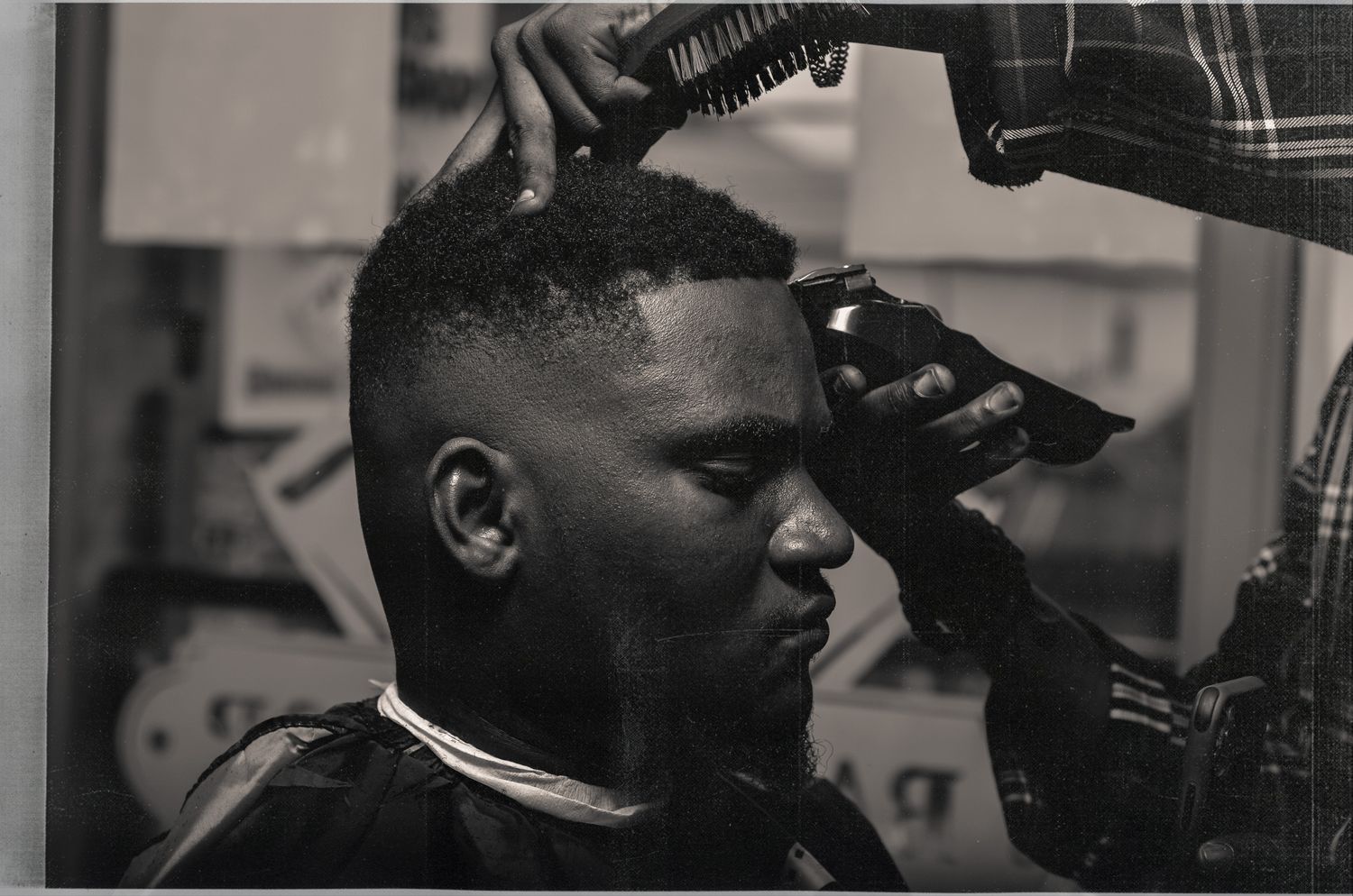 African man with a neatly maintained beard