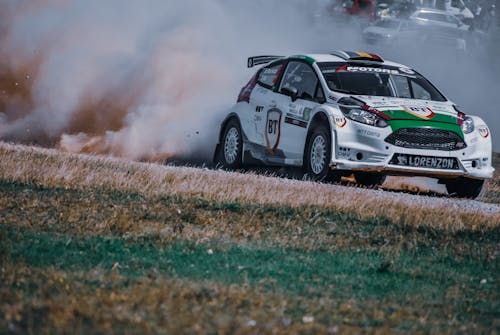 Photos gratuites de championnat du monde des rallyes, nuage, poussière