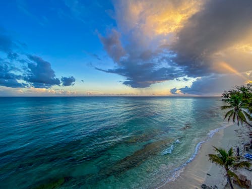 Free A Breathtaking Seascape Stock Photo
