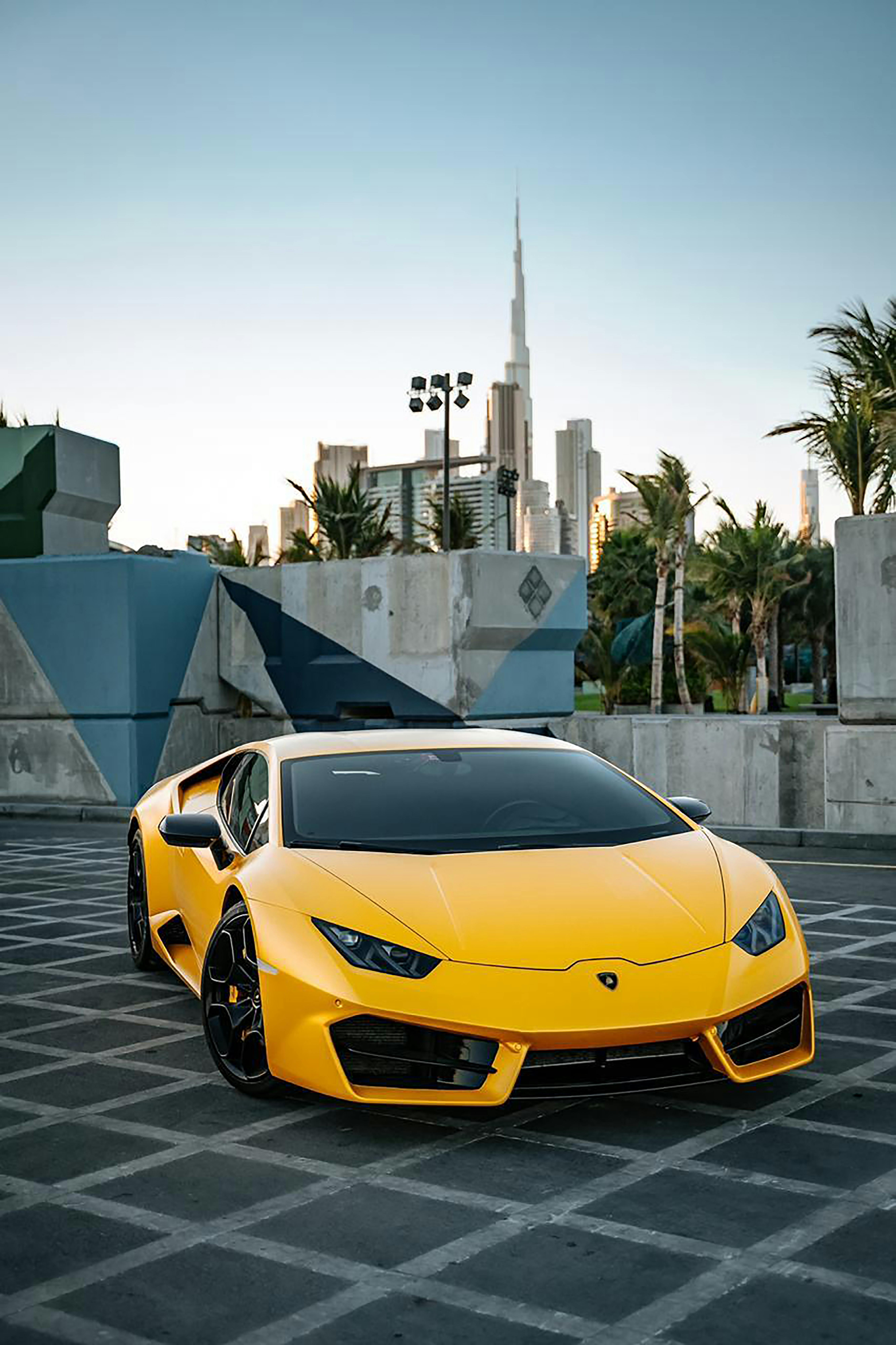 Yellow Lamborghini 4K wallpaper