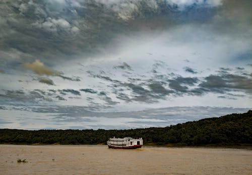 Δωρεάν στοκ φωτογραφιών με βάρκα, καράβι, ποτάμι