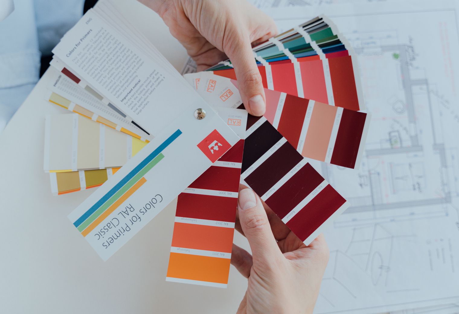 Choosing colour palettes and paint swatches for an interior scheme