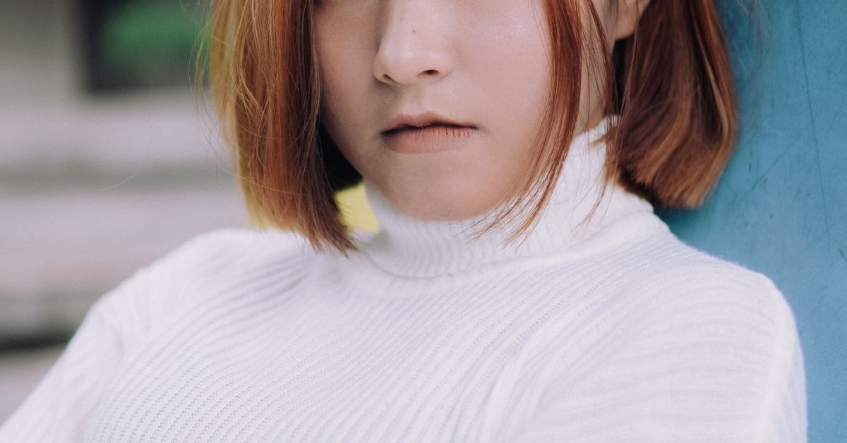 soft layer pendek pada rambut bob wanita