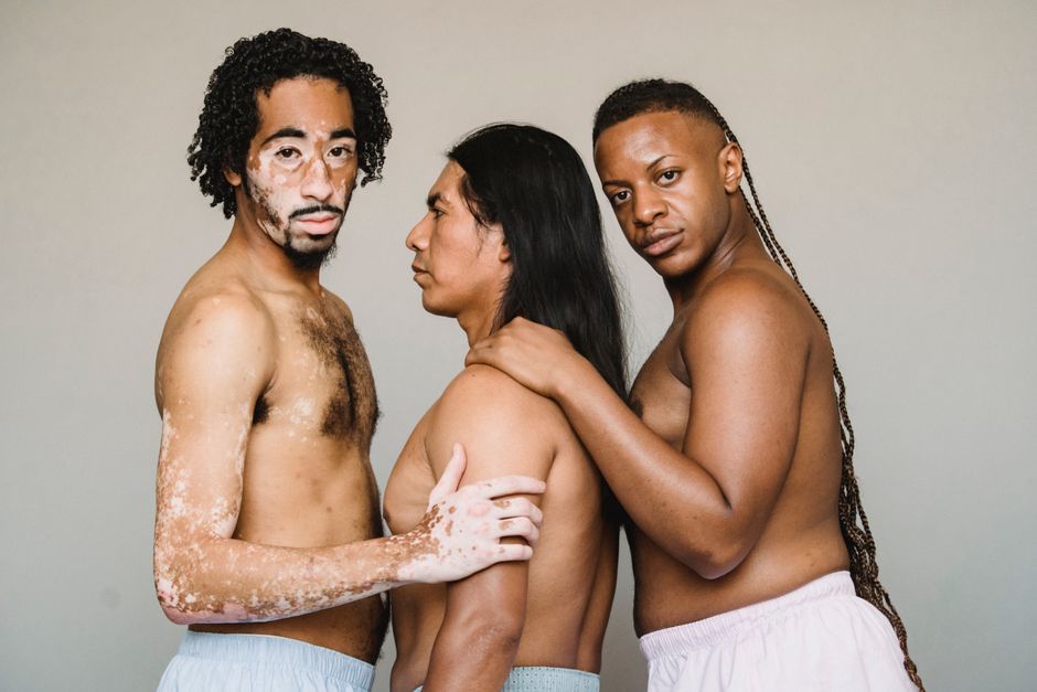 How does your friend react to compliments about their appearance from different genders?