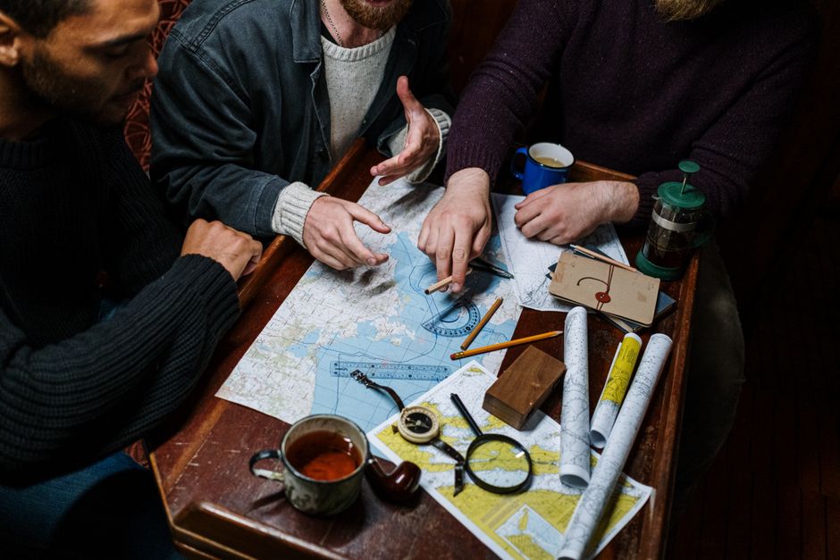 compass map table
