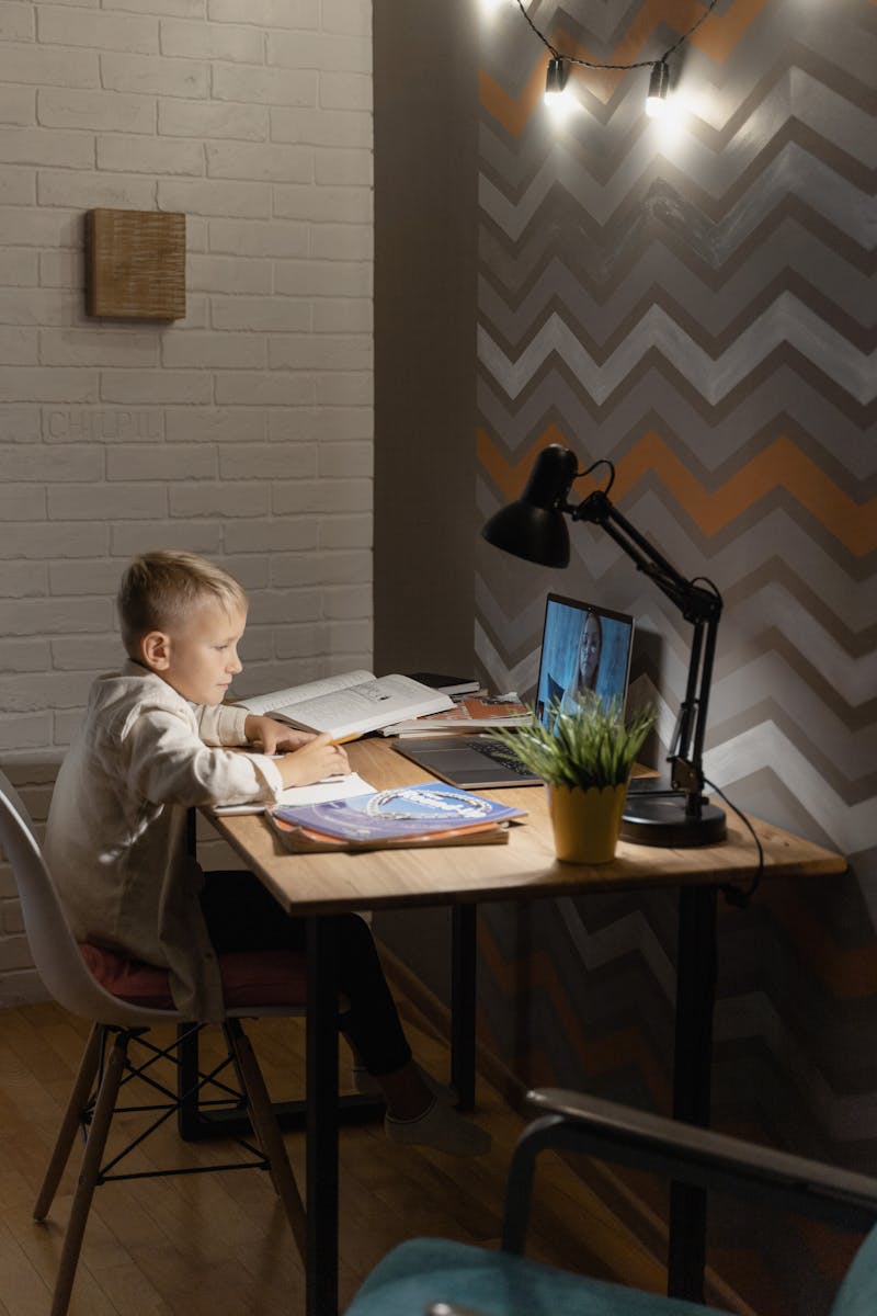 Kids Study Desk