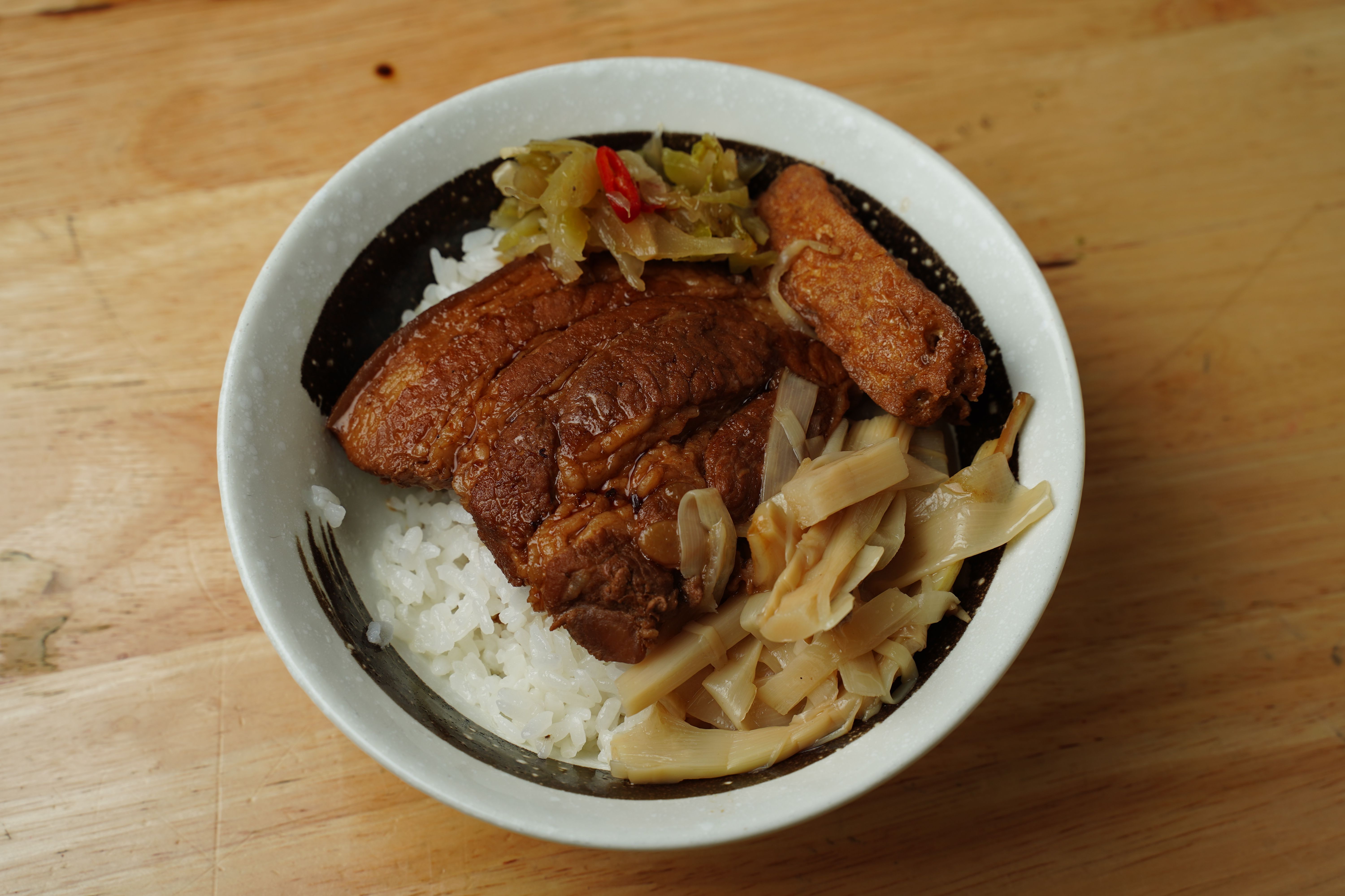 Pork with bamboo shoot
