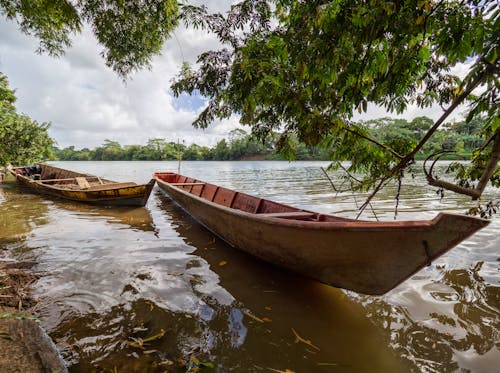 Free Brown Wooden Boats in El Rama in Nicaragua Stock Photo