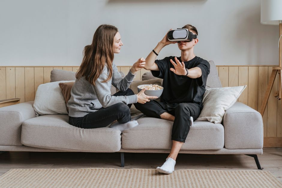 Instalații audio-vizuale interactive pentru un weekend inovator!