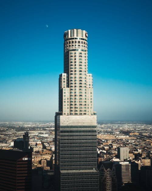 US Bank Tower Under Blue Sky