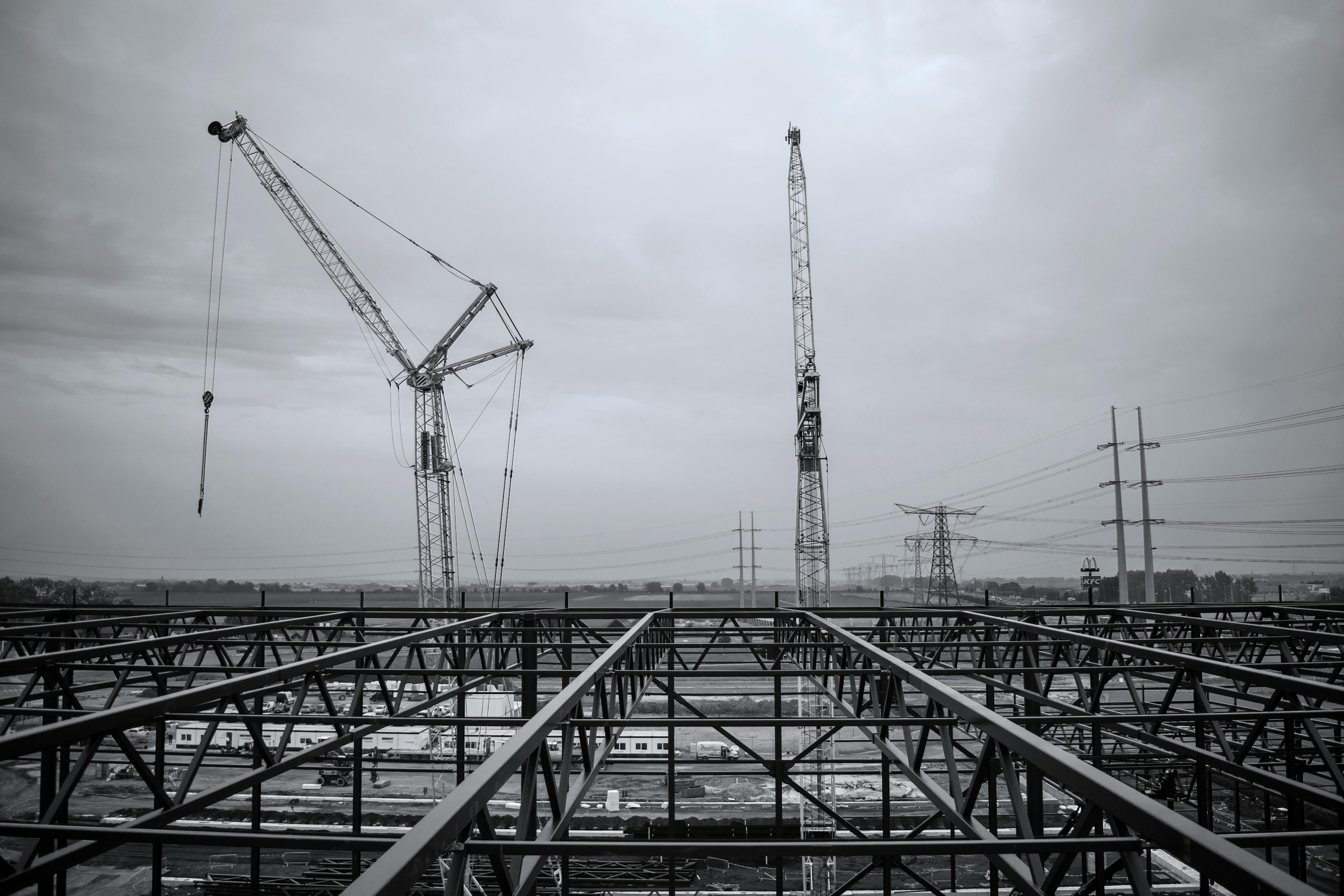 Construction Cranes Photos, Download The BEST Free Construction Cranes ...