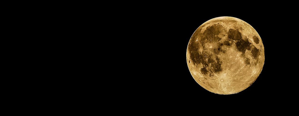 Free Full Moon during Night Time Stock Photo