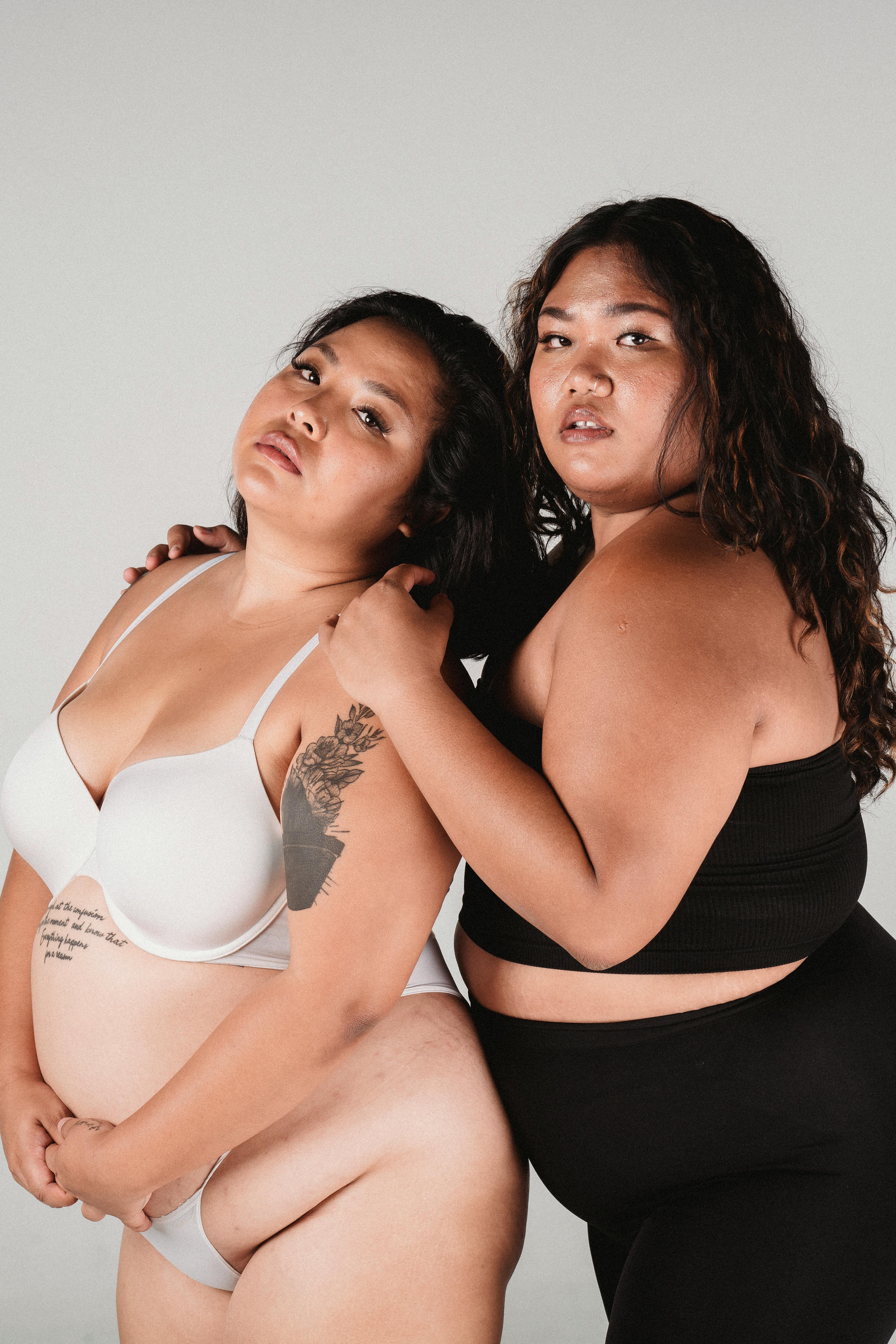 Plump Asian women in studio · Free Stock Photo