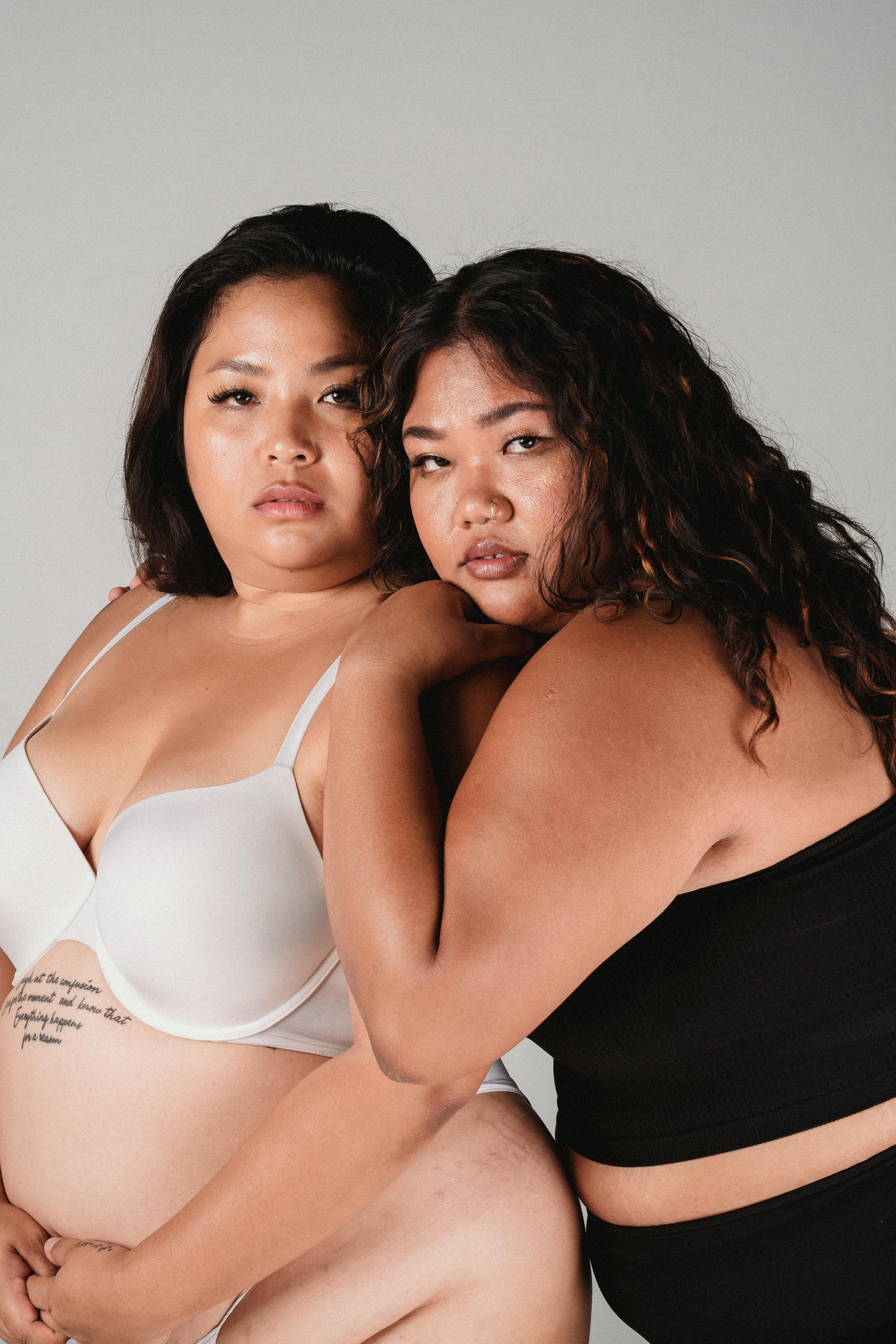 Seductive plus size women in underwear · Free Stock Photo