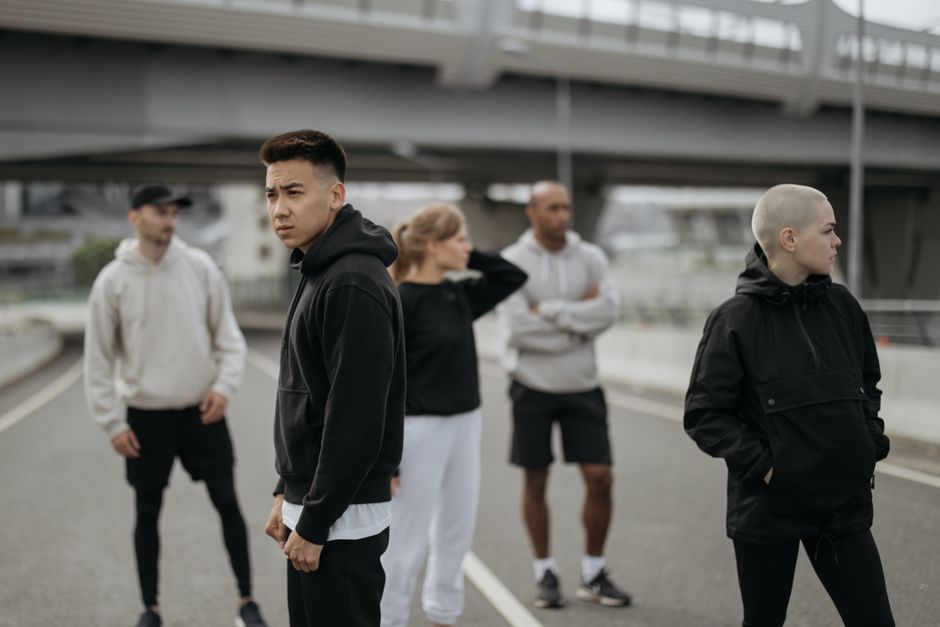How does your friend react when meeting someone of the opposite gender?
