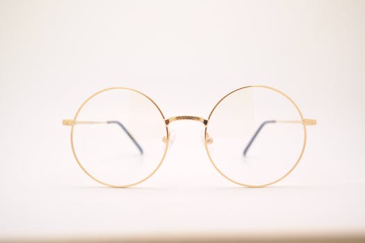 Gold Framed Eyeglasses, emdr, therapy, emdr childhood abuse, Stephen Rodgers Counseling