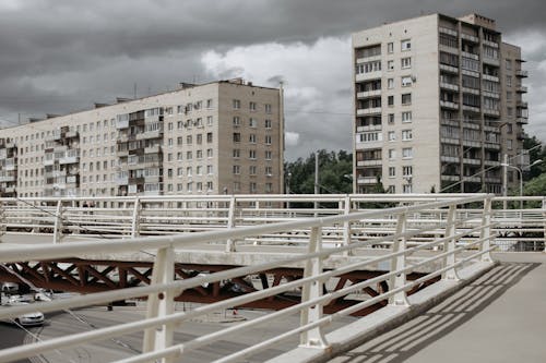 Δωρεάν στοκ φωτογραφιών με αδειάζω, αστικός, γέφυρα