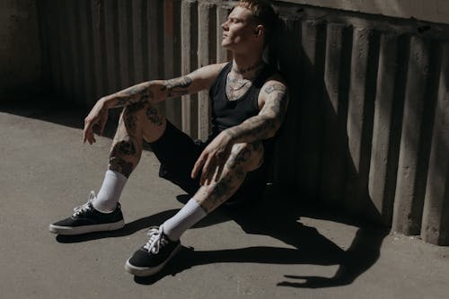 Free black sneakers best sale