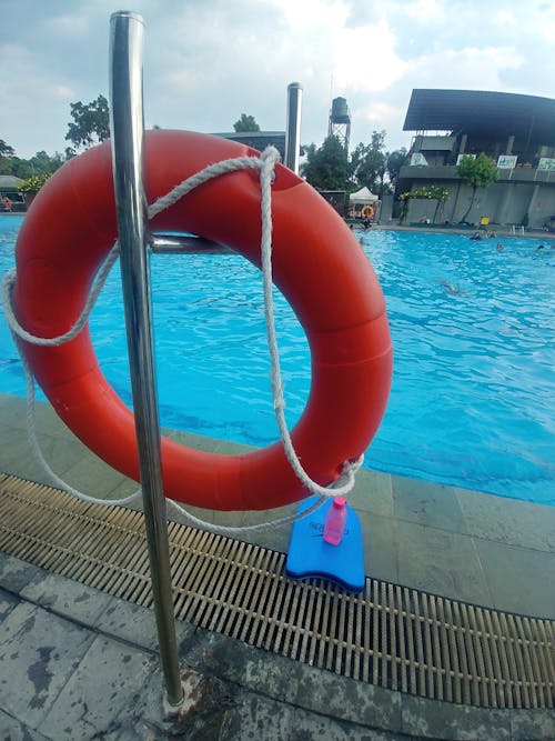 Imagine de stoc gratuită din înot în condiții de siguranță, piscină