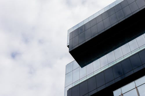 Free Gray High-rise Building Stock Photo