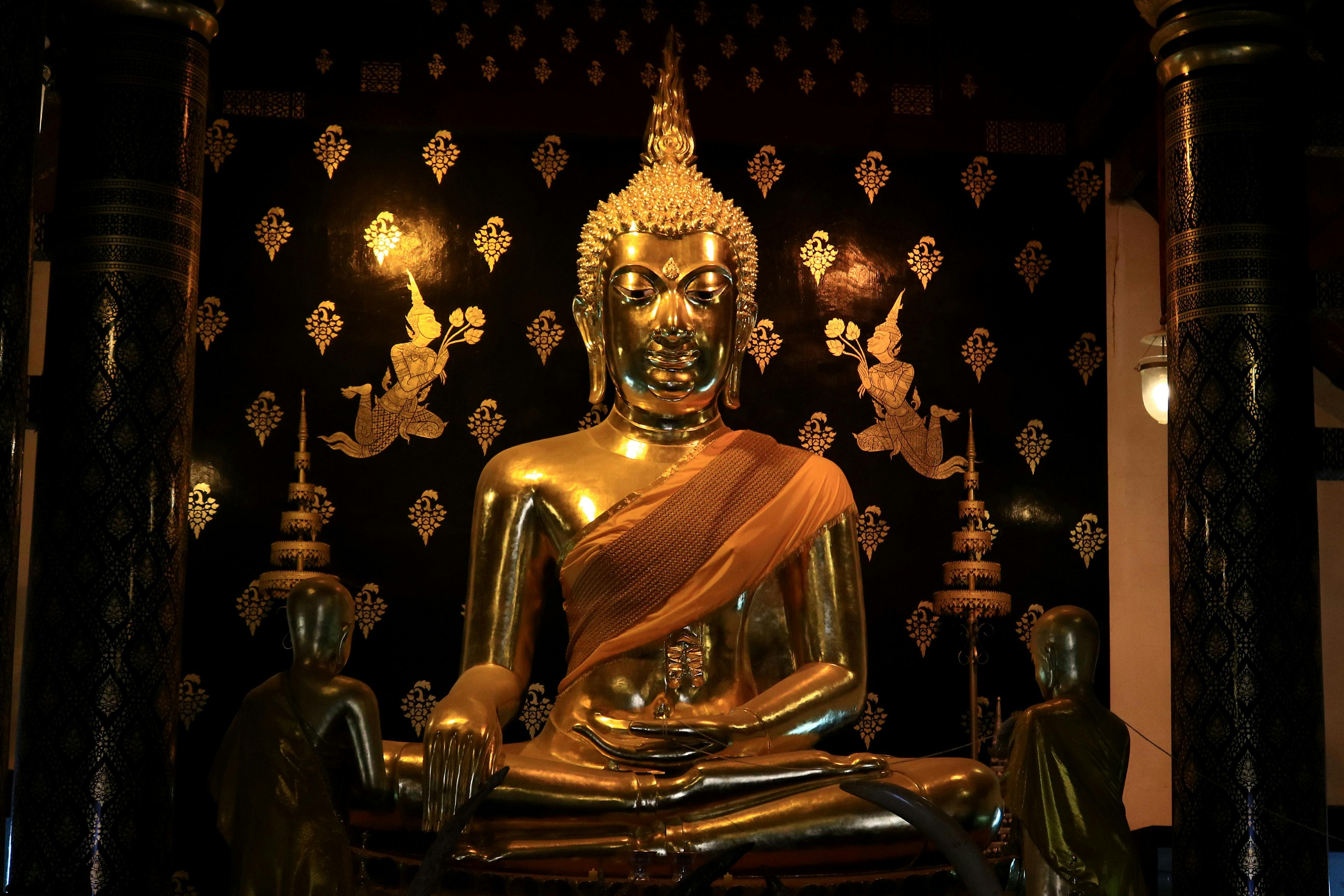 アジア タイ 仏像の無料の写真素材