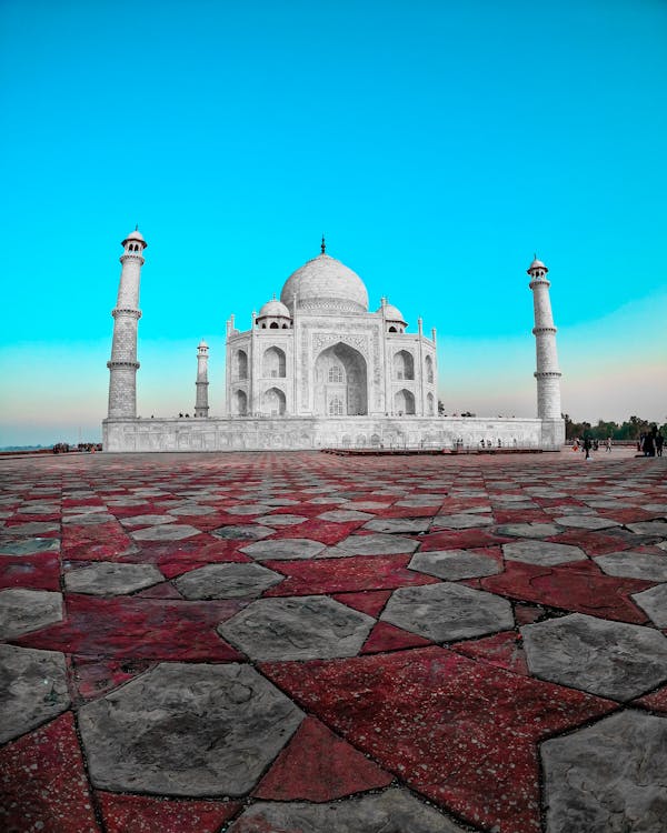 Low Angle Shot of Taj Mahal 