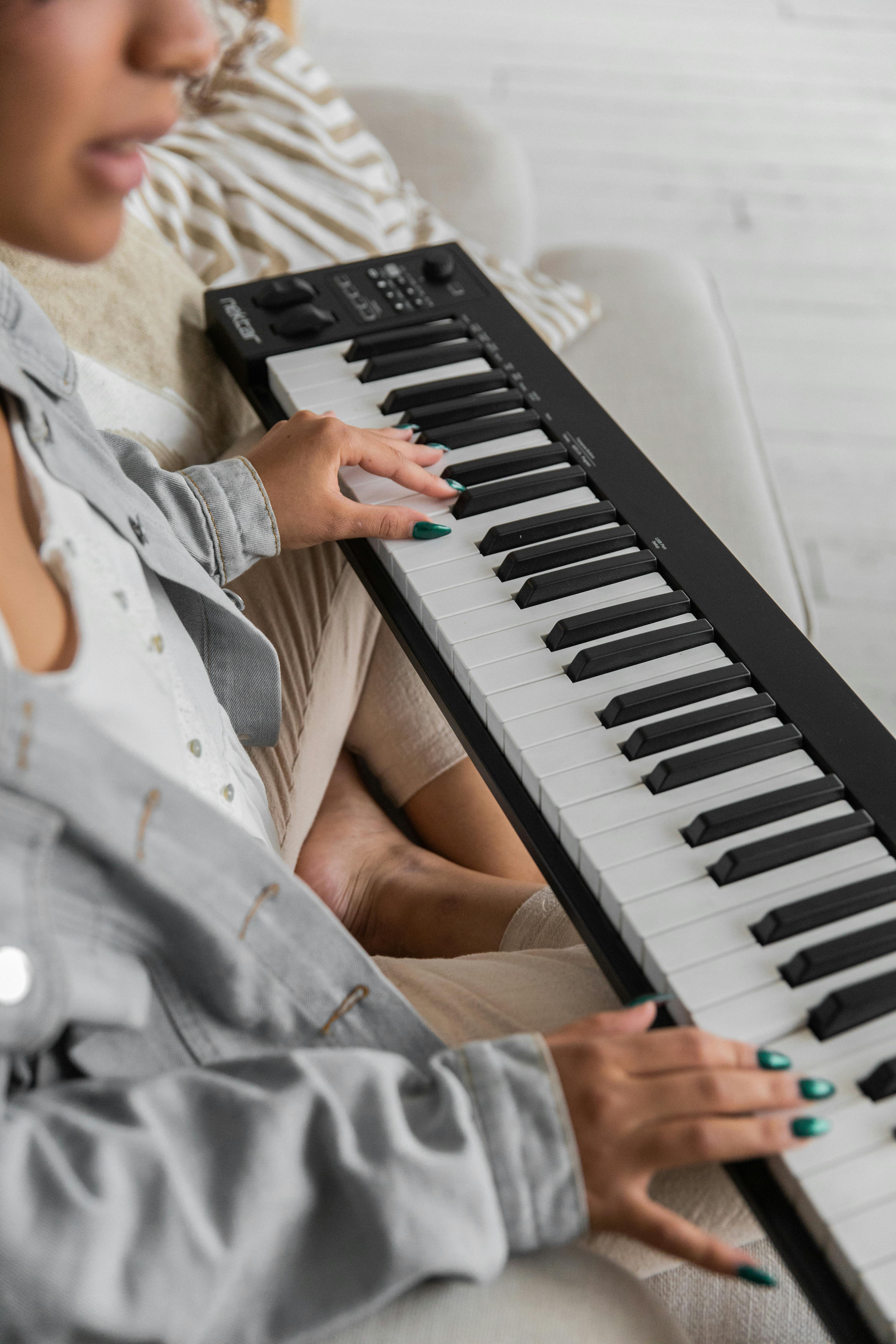 Navigating Through Modal ​Interchange and ‌Its Impact on Musicality