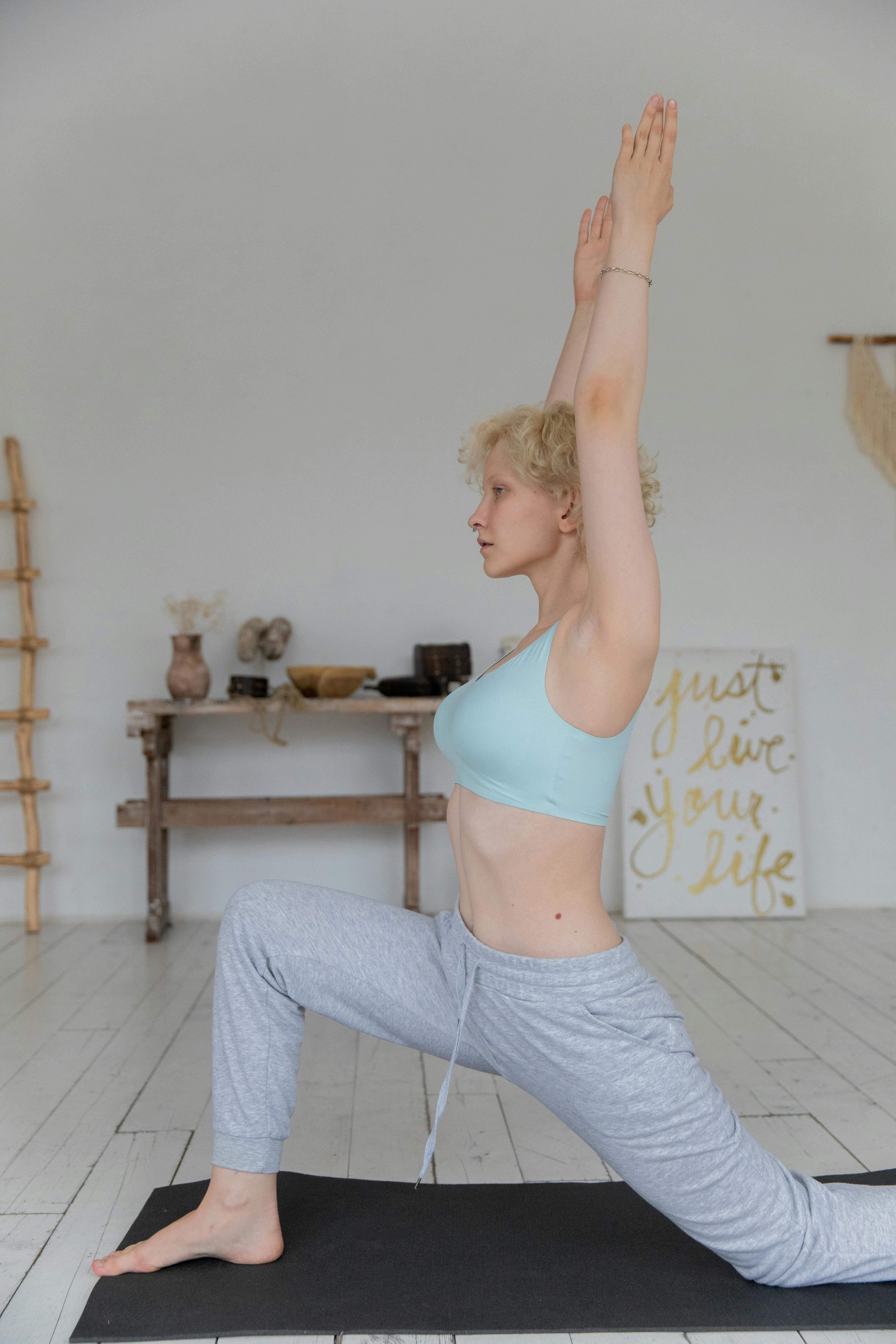Findyouryogi - 🧘🏽‍♀️ Anjaneyasana, also known as the Low Lunge pose, is a yoga  posture that involves stretching the hips and thighs. 🧘🏻‍♂️ ☀️To practice  this pose, start in a high plank