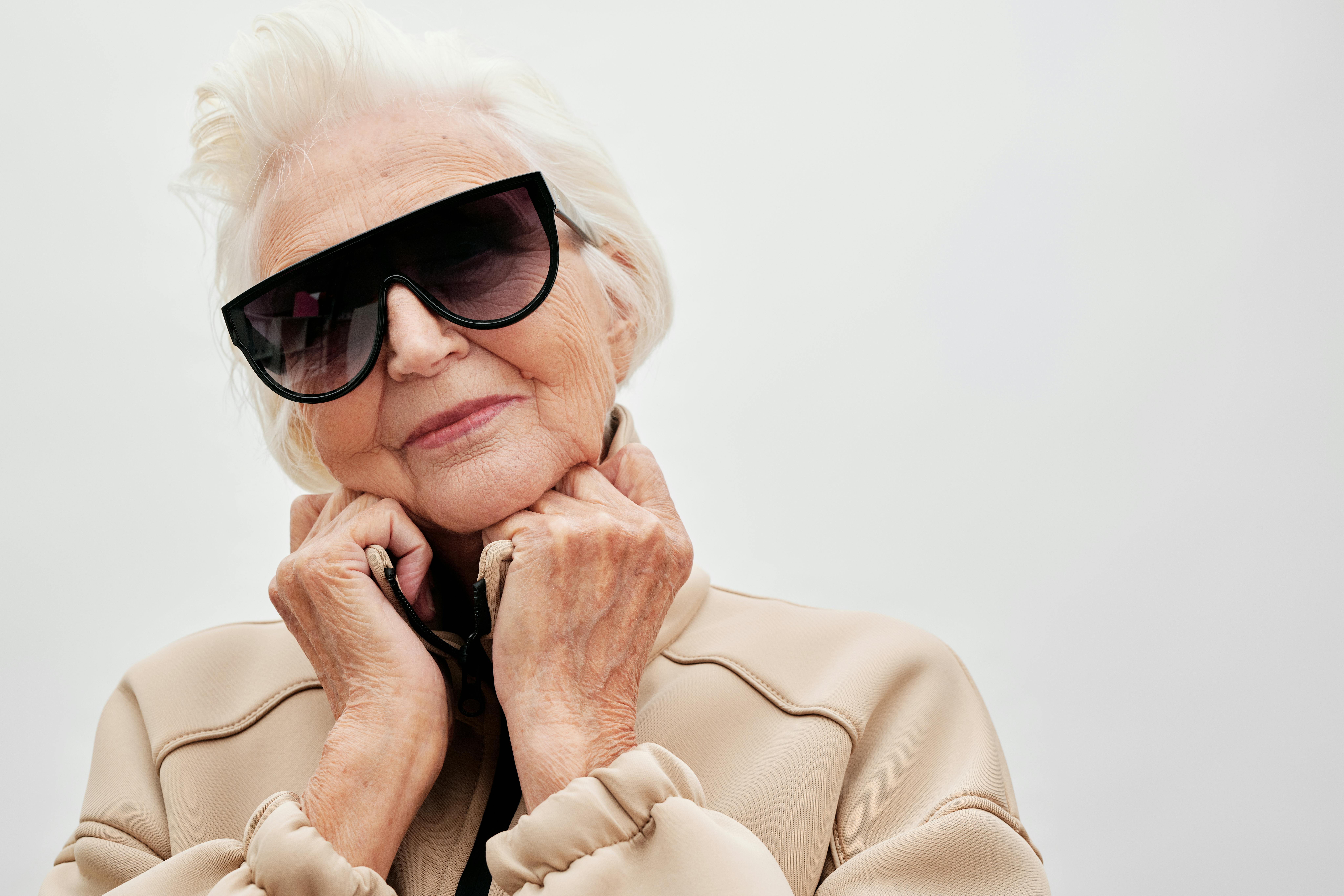 Gratis arkivbilde med alderspositivitet, ansikt, bestemor Arkivbilde