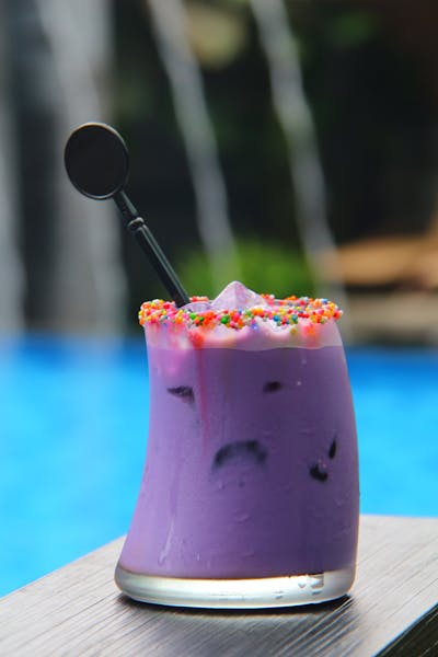 Taro milk tea morado