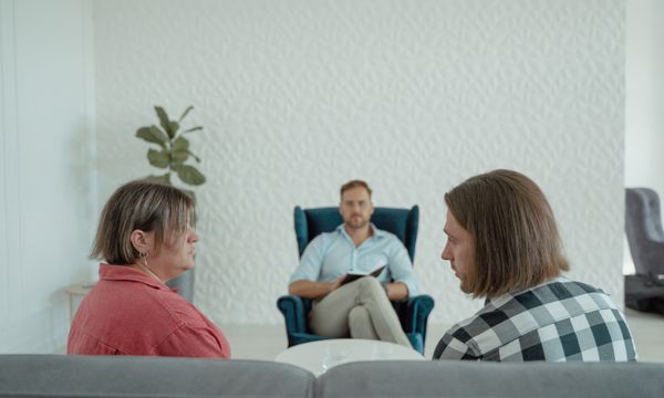 Вывод из запоя: что это, как проходит и сколько стоит