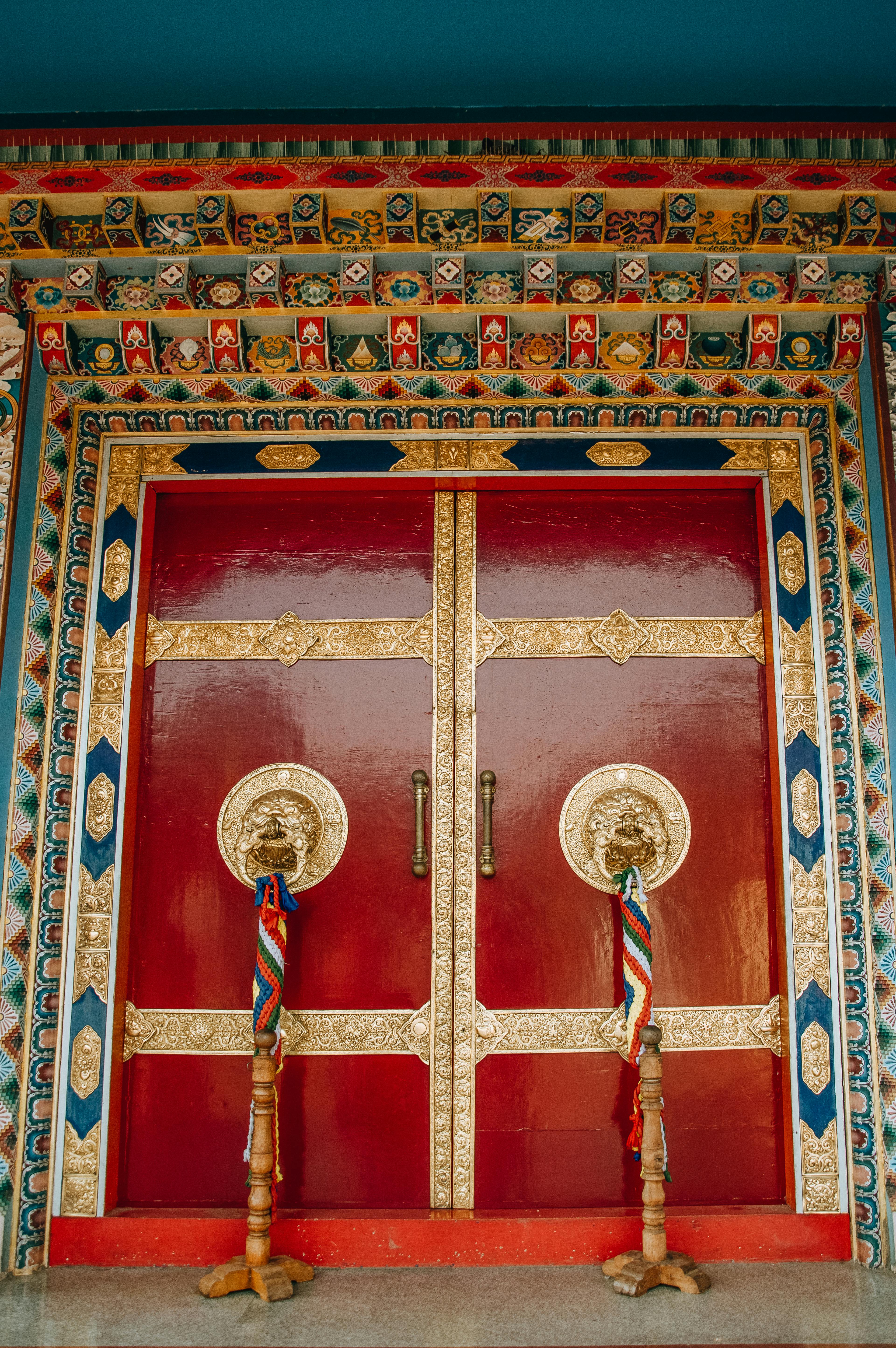 Red store Temple Door