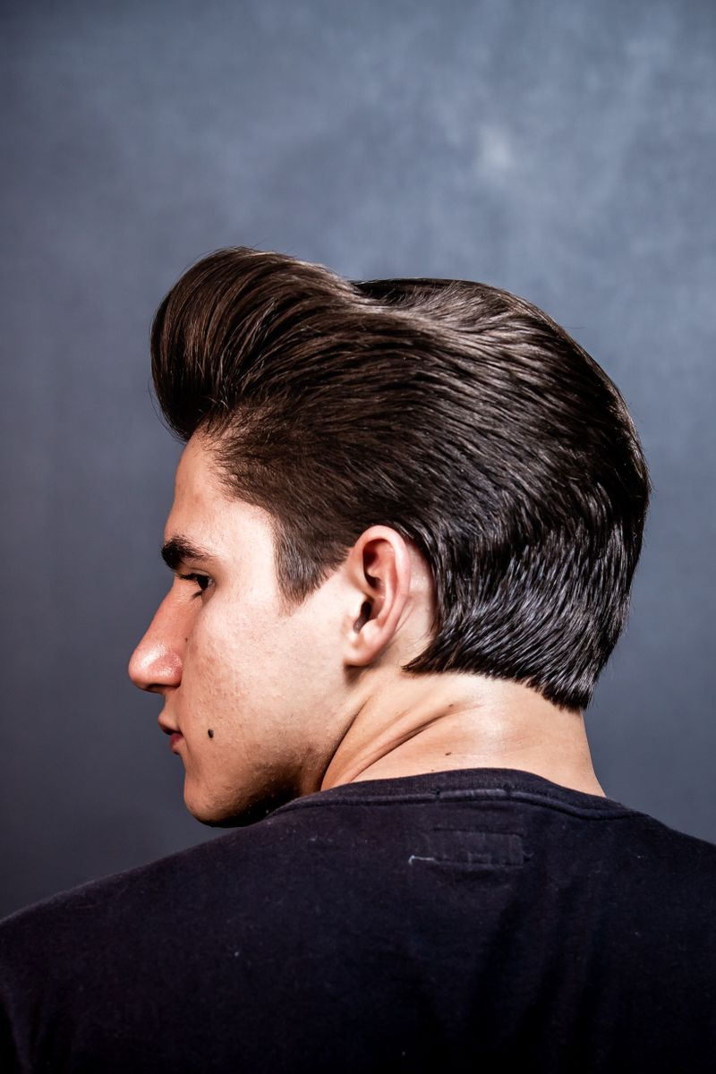 Coupe Pompadour homme
