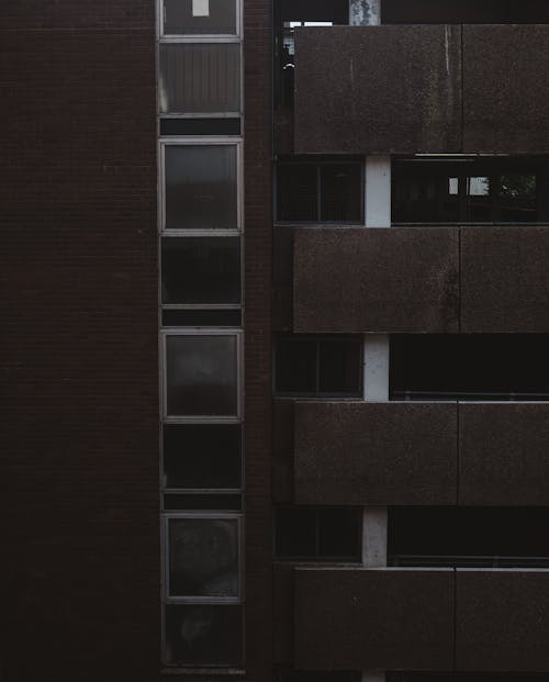 Darmowe zdjęcie z galerii z apartament, architektura, balkony