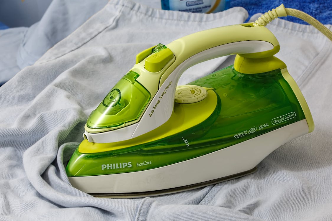 Free Green White Philips Iron Stock Photo