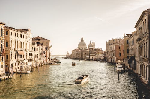 Immagine gratuita di barca, canal grande, italia