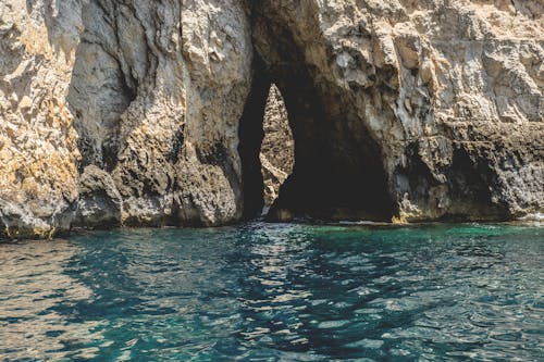 Darmowe zdjęcie z galerii z klify, malta, morze