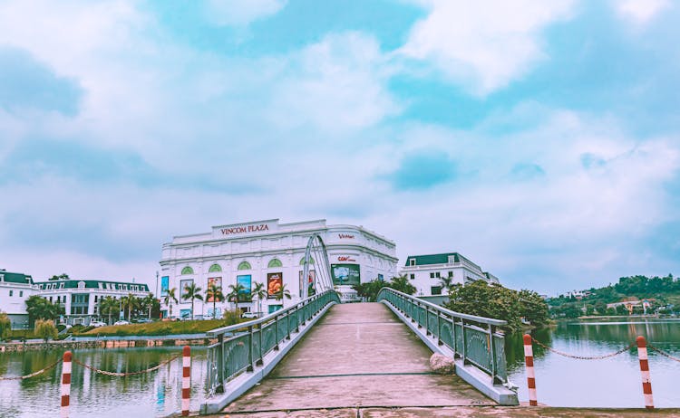 The Vincom Plaza Building In Lam Dong Vietnam