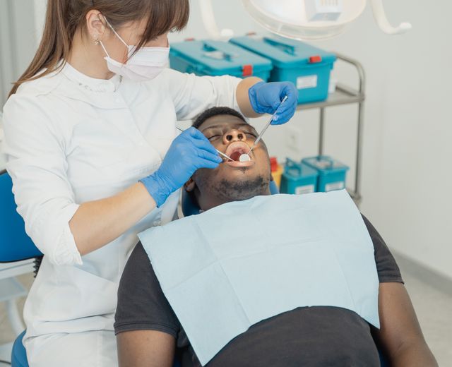 Before whitening at Ohud Dental, Lahore